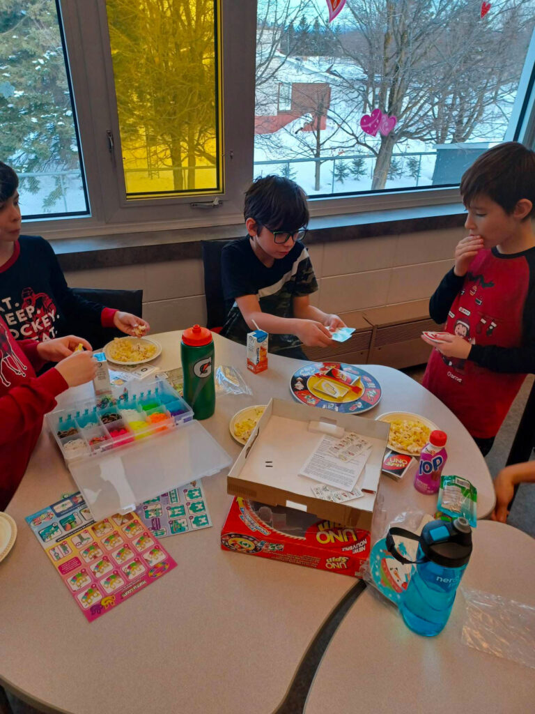 Pyjama et bingo à l'école La Francolière